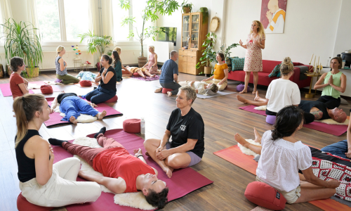 <?php echo htmlspecialchars($textItem->text->content_group->{1}->h1 ?? "") ?>